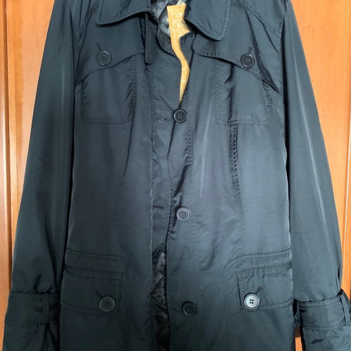 Women's coat new, black with warm removable lining and belt
