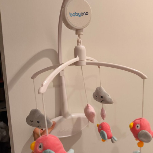 Babyono musical crib mobile Clouds Birds like new