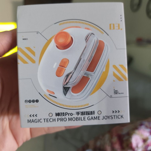 Memo MB03 controller for mobile games with Bluetooth, like new