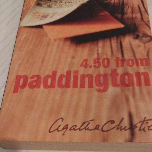 Agatha Christie 4.50 from Paddington book like new, English