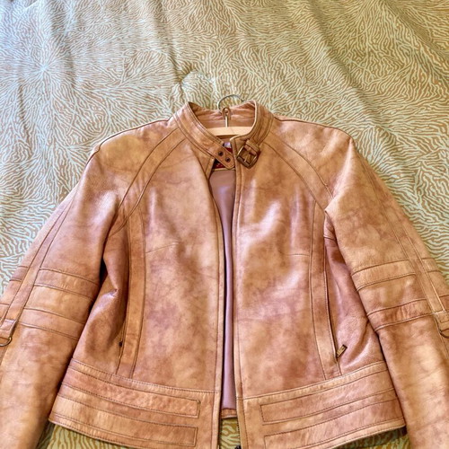 Jacket 100% leather used, dusty pink, size Medium