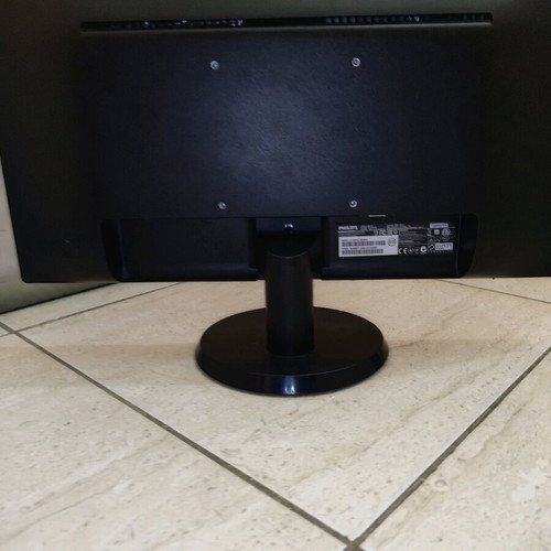 Philips 19.5" 203V5LSB26/10 monitor like new for spare parts