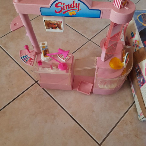 Sindy Make Up Counter 1991 Like New