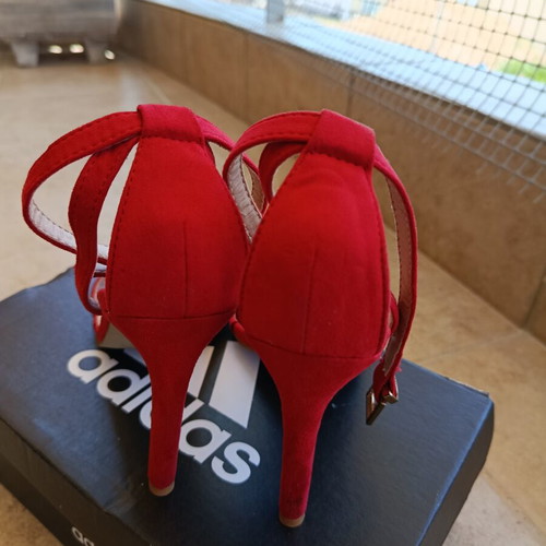 Suede red sandals size 36 used, 9 cm heel height