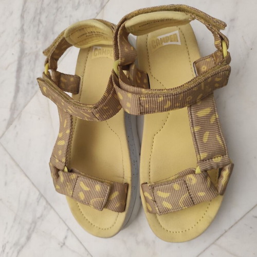 Camper Oruga Up women's sporty flatform sandals like new, yellow, size 37