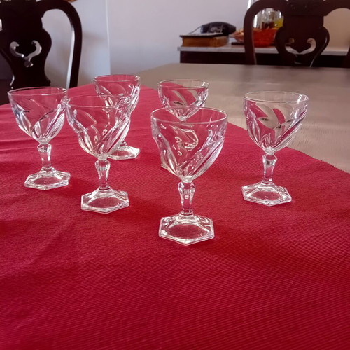 Liqueur Glasses set of six vintage, like new, embossed design