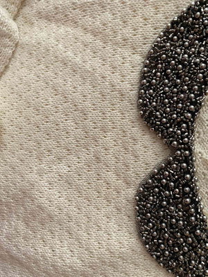 White pullover with embroidered collar used