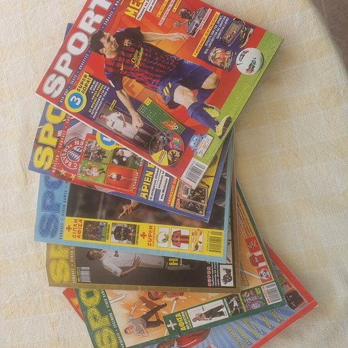 Sporty magazines 2011-2015 with posters gift