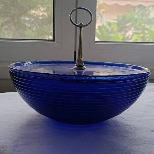Glass serving platter with lid blue like new
