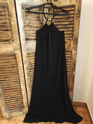 Maxi black elastic dress with gold detail Mara's Collection like new