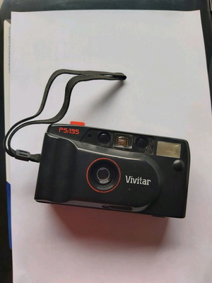 Φωτογραφική μηχανή Vivitar PS:135 μεταχειρισμένη με φιλμ