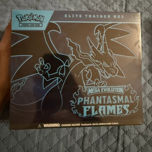 Phantasmal Flames Elite Trainer Box sealed, excellent condition