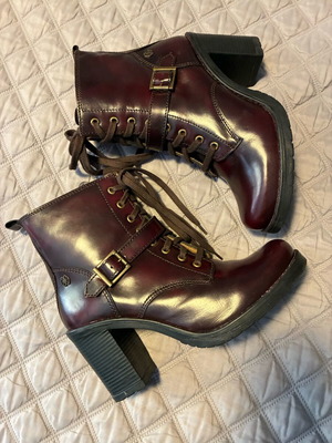 Cuple δερμάτινα μποτάκια νούμερο 41 καινούργια, καφέ και κόκκινα