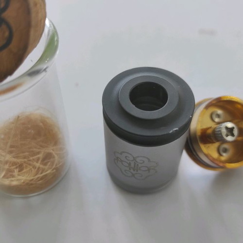 Dotmod Petri V2 RDA black new with extra silver tank