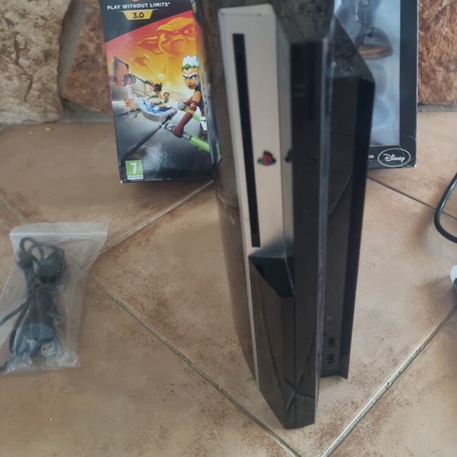 Sony PlayStation 3 console 80GB used with controller and Disney Infinity 3 Star Wars