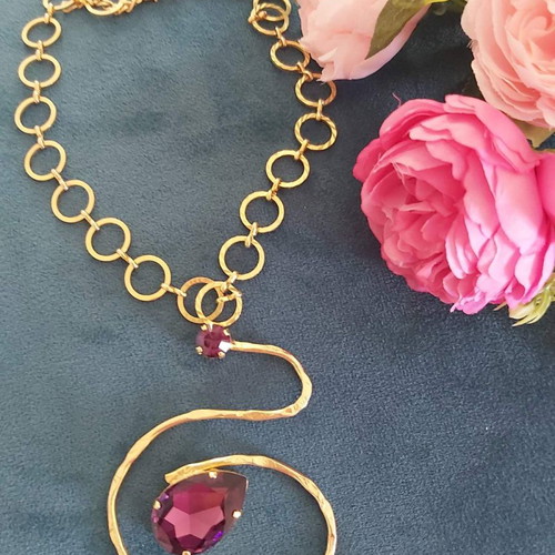 Jewelry set necklace and earrings new