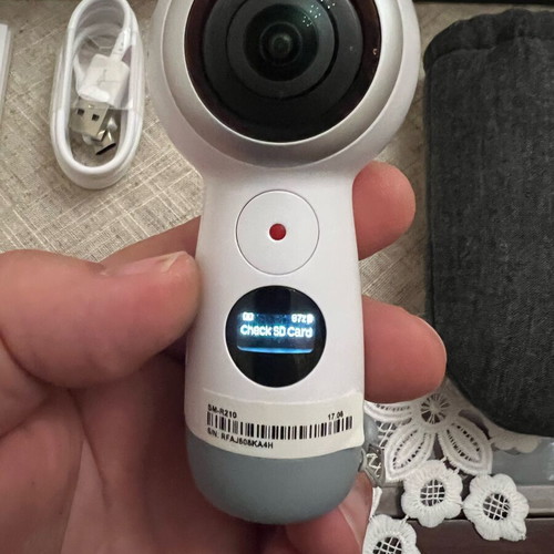 Samsung Gear 360 4K Video Camera like new