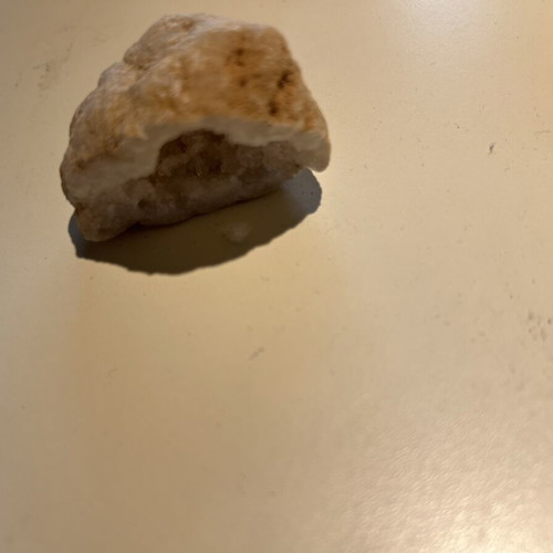 Quartz geode used with bright white color