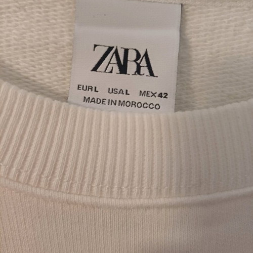 Zara sweatshirt like new, white with multicolor design