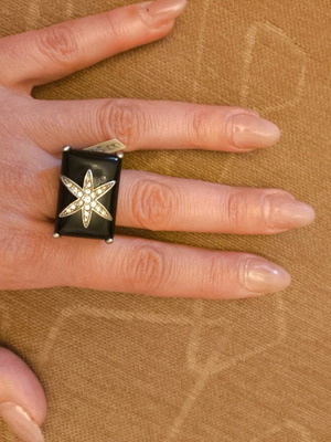 Ring with Swarovski stone new