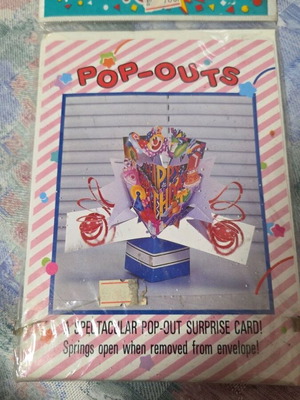 POP-OUTS vintage τρισδιάστατη αναδυόμενη ευχετήρια κάρτα γενεθλίων