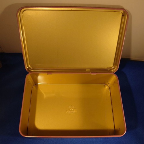 Le Figuier Collectible Metal Jewelry Box Like New