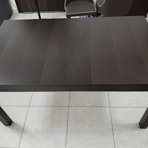 Dining set with six chairs used, extendable wenge color