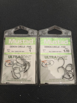 Αγκίστρια ψαρέματος Mustad Demon Circle Ultra Point πακέτο 5 καινούργια