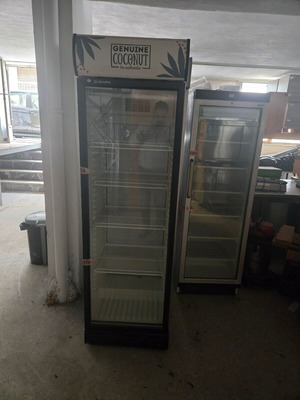 Metalfrio professional display fridge used, glass door, 2 meters