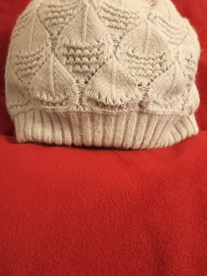 Active Wear women's hat beige like new