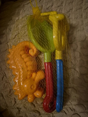 Beach toy set new, unused