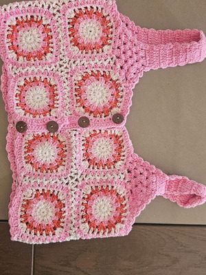 Bloeur χειροποίητο πλεκτό κροσέ crop top με granny squares, ροζ