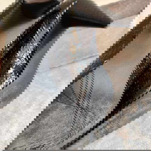 Dkny Willa λουστρίνι γόβες νούμερο 37 σαν καινούργιες, μαύρες