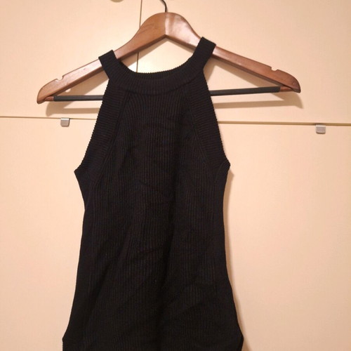 Tally Weijl tight black sleeveless T-shirt like new XS