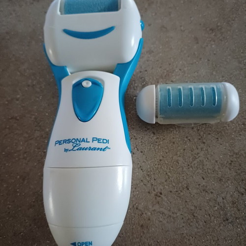 Foot File like new with alternative head, battery operated