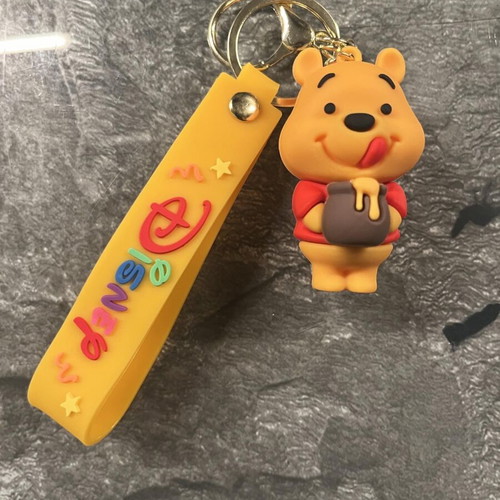 Winnie the Pooh keychain like new for bag