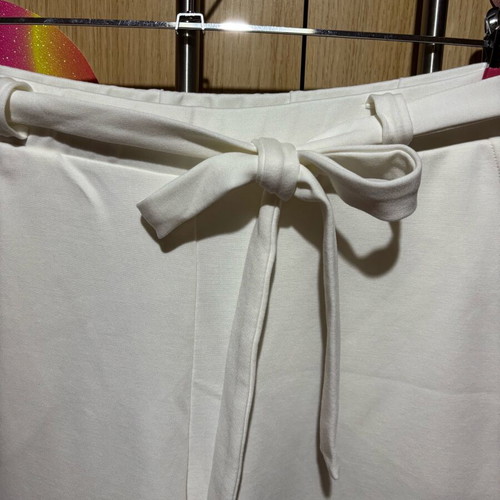 Midi pants with belt and pockets like new, white, size XXL