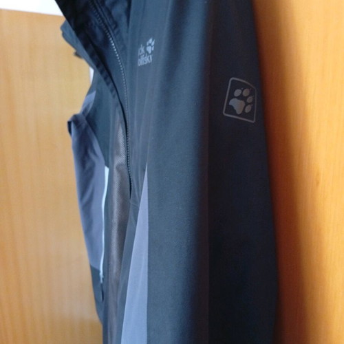 Jack Wolfskin jacket like new, waterproof Texapore, size L