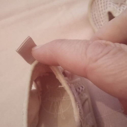 Baby shoes size 19 like new for girl