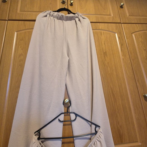 Set top and pants beige new, one size