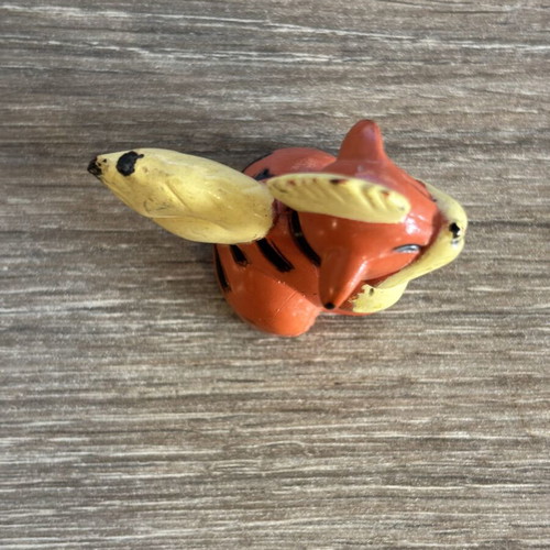Growlithe Nintendo Pokemon figure used