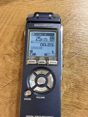 Ψηφιακό καταγραφικό φωνής Olympus DS-50 με θήκη