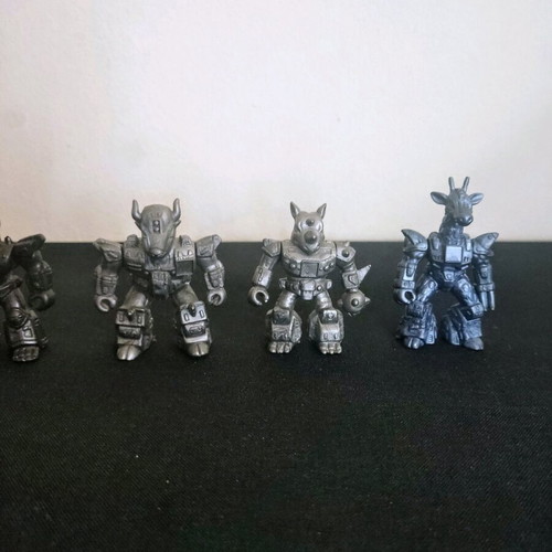 Collectible Teratomachoi and Battle Beast Transmegator figures like new, pack