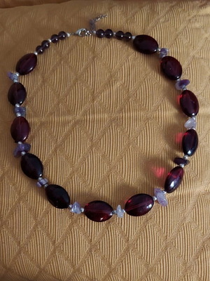 Amethyst necklace like new, maximum length 55cm