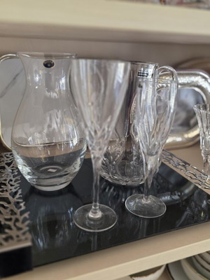 Rectangular tray with silver handles and smoked mirror