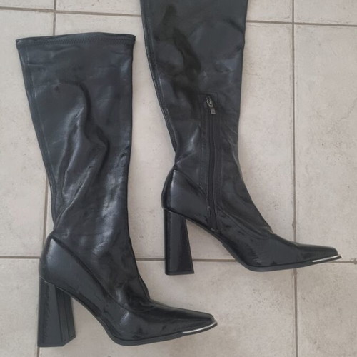 Patent leather boots size 41, like new, black