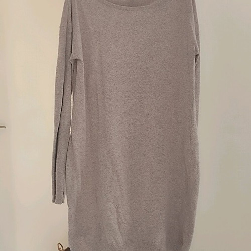 Benetton wool sweater beige size L like new