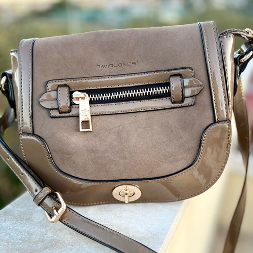 David Jones shoulder bag vintage used, beige and brown leatherette