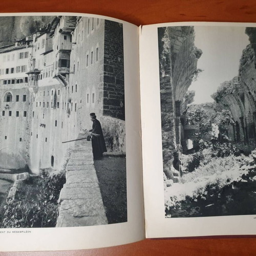 En Grece photographic journey with 118 photos by A. Bon used