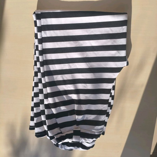 Capri pants used, size M, two-tone, comfortable